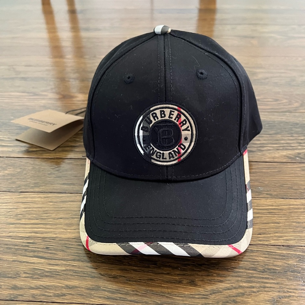 Burberry hat.